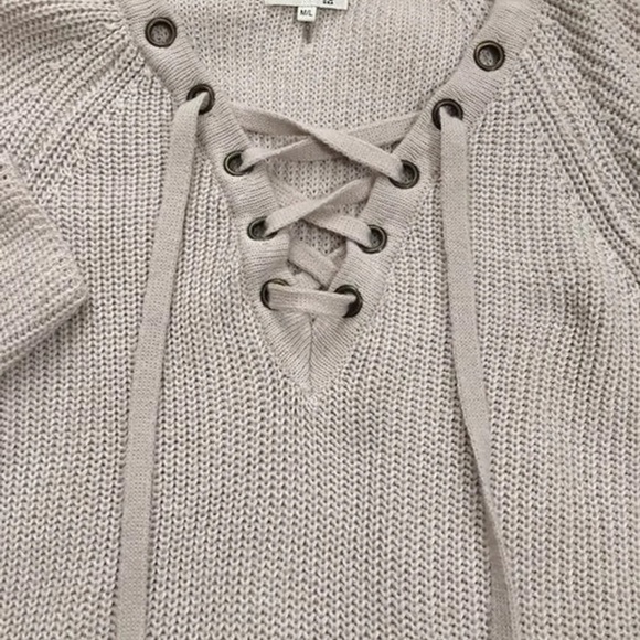 (SOLD) Fashion Nova Sweater -blush - Picture 5 of 8